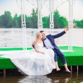 Свадьба у воды