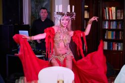 Исполнительницы танца  живота на 23 февраля