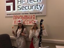 Проведение шуточного медосмотра в офисе на 23 февраля