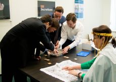 Выездные квесты на 8 марта для офиса 